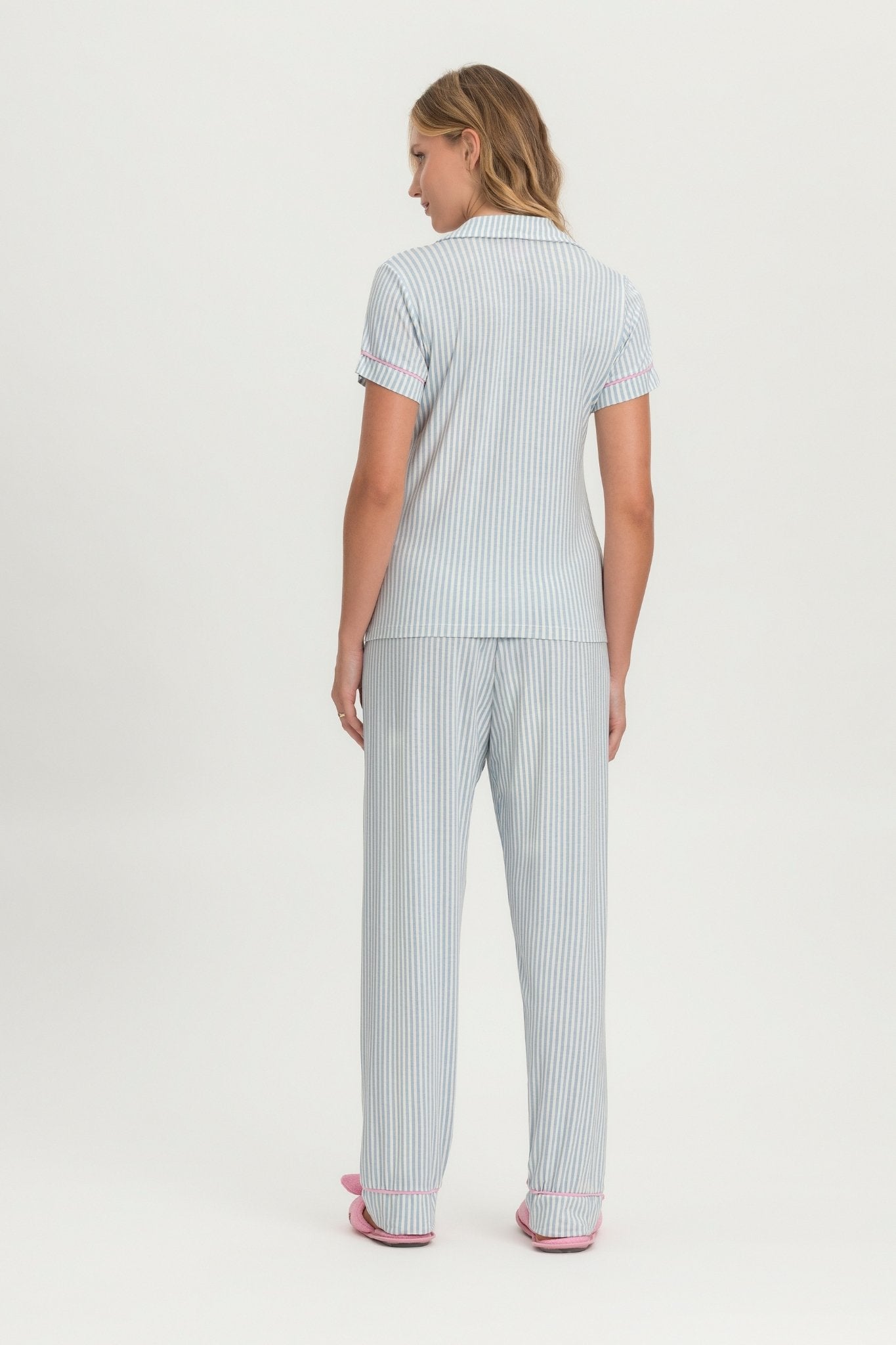 Pijama Americano Manga Curta e Calça