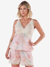 Pijama amamentação curto em sedinha floral estampada